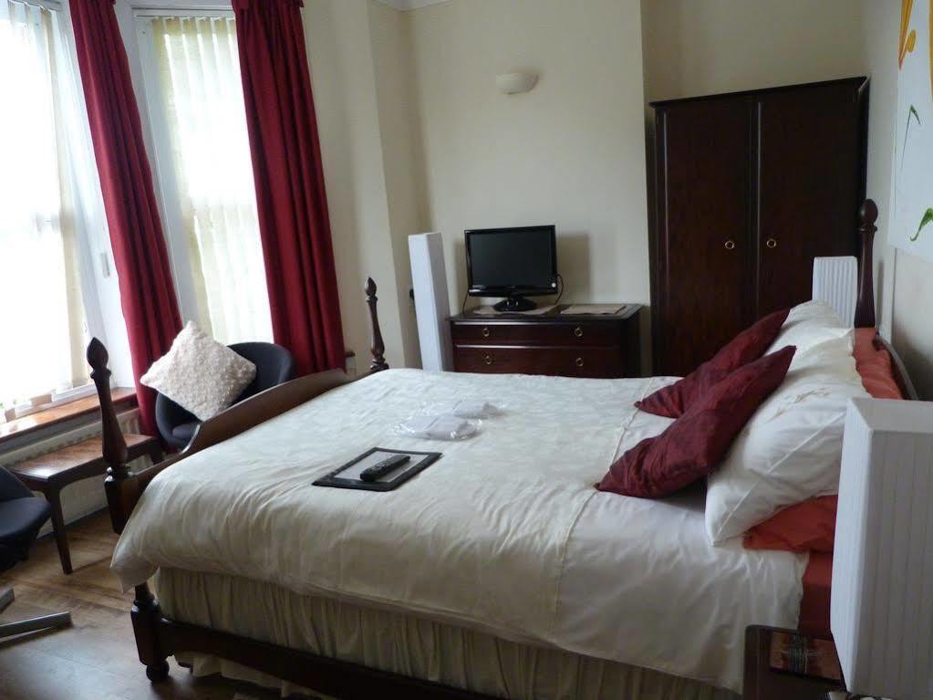 Hotel Oaklands House - Adults Only Brading Zewnętrze zdjęcie