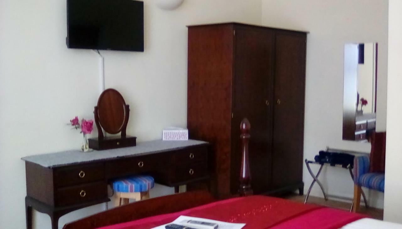 Hotel Oaklands House - Adults Only Brading Zewnętrze zdjęcie